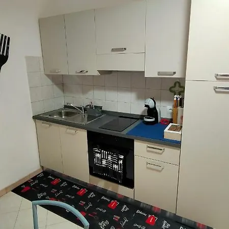 La Casa Di Elisa Apartment *
